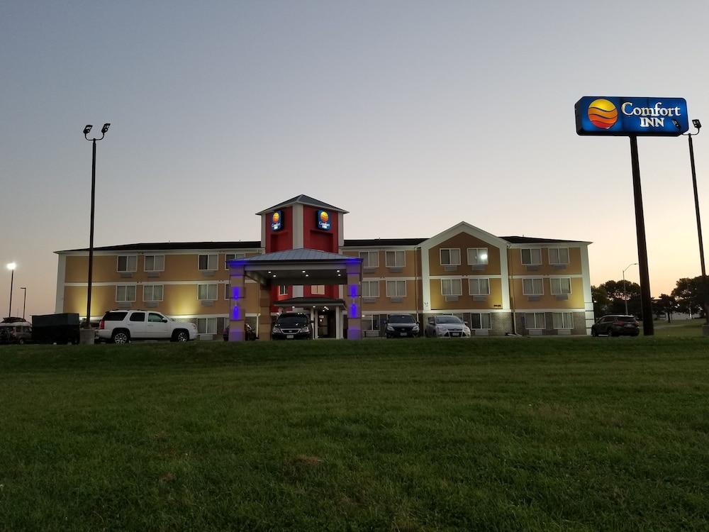 Comfort Inn Lincoln I-80 Exterior photo